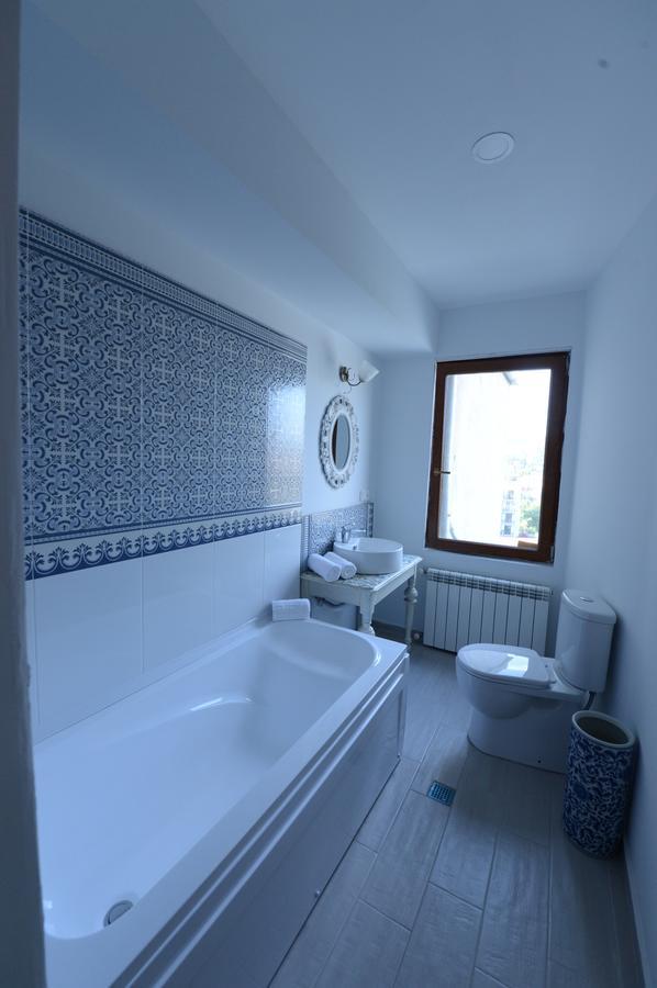 Caravan Villa Тбілісі Екстер'єр фото