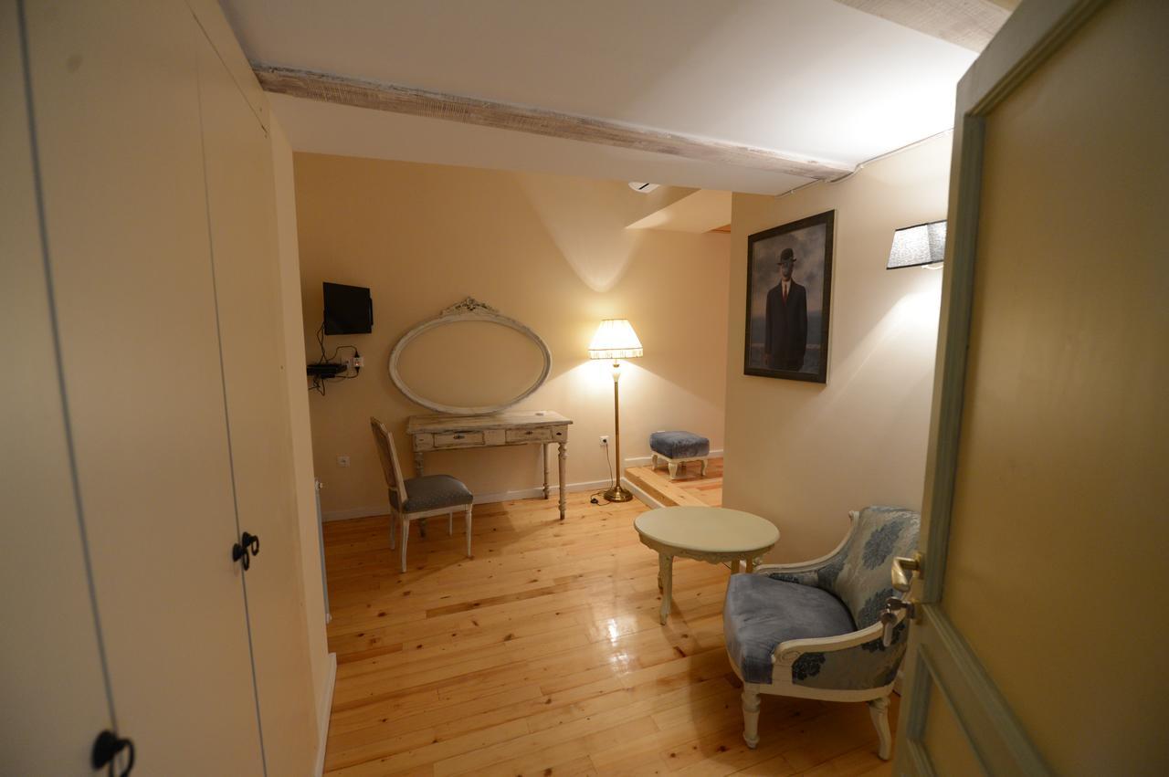 Caravan Villa Тбілісі Екстер'єр фото