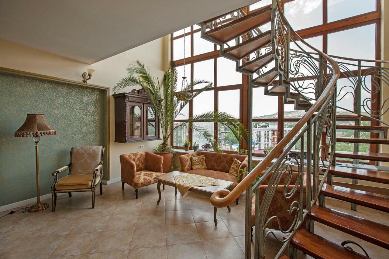 Caravan Villa Тбілісі Екстер'єр фото