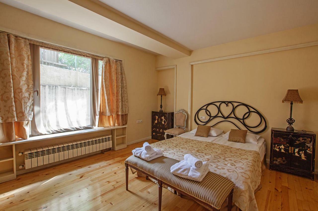 Caravan Villa Тбілісі Екстер'єр фото