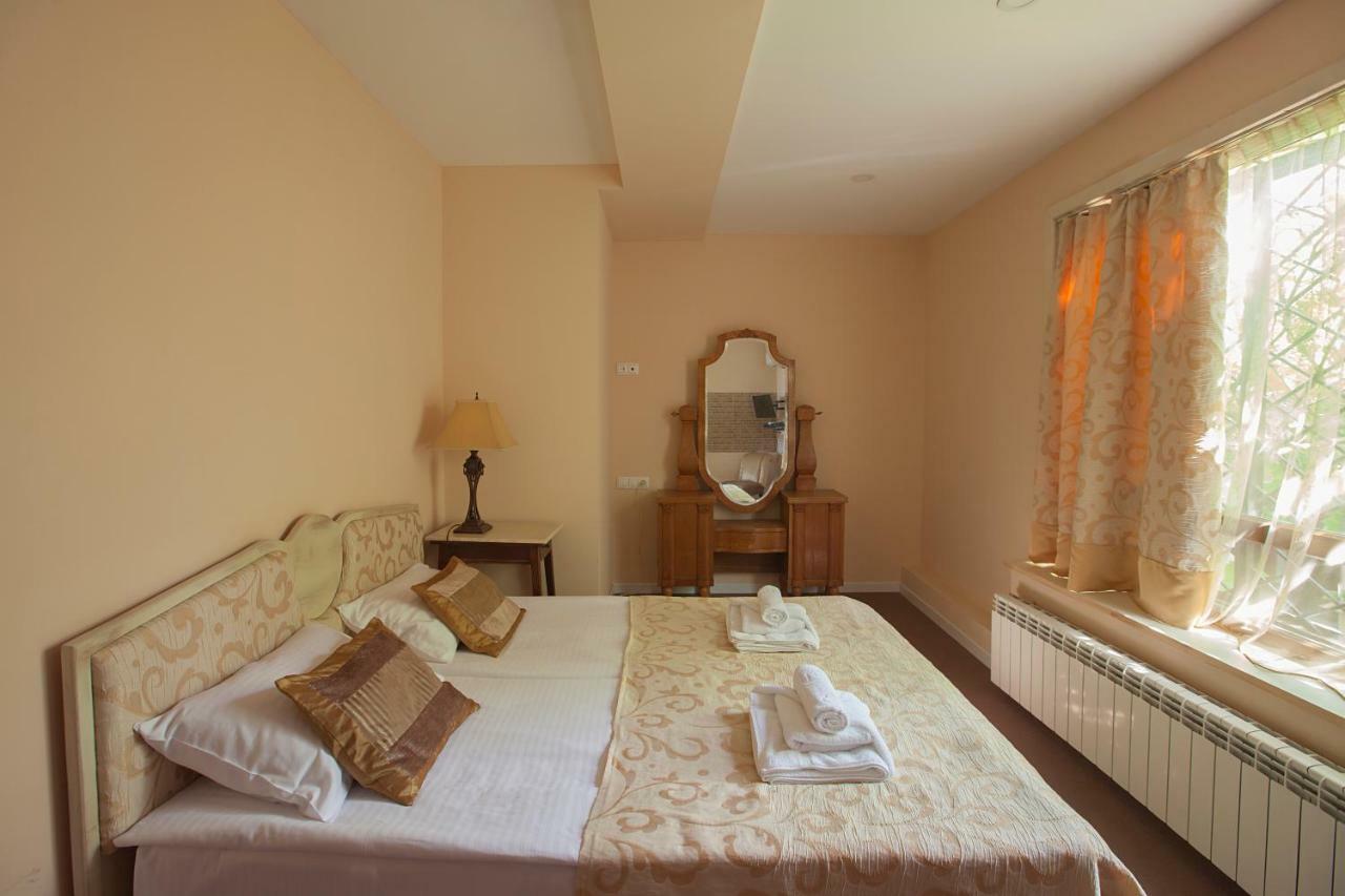 Caravan Villa Тбілісі Екстер'єр фото